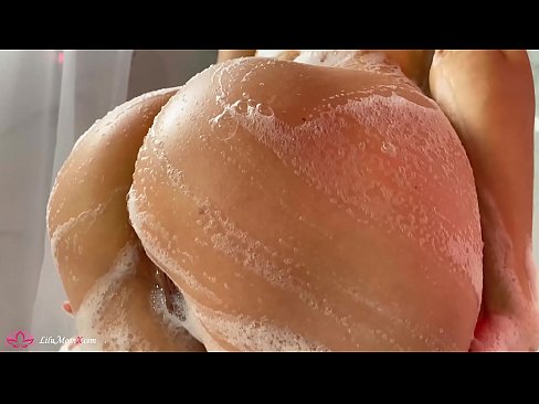 ❤️ Morena masturba o coño cun vibrador ata un orgasmo intenso na ducha ️ Super porno en % gl.verhentai.ru % ❌️❤