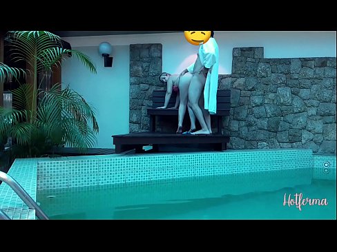 ❤️ O xefe invita a criada á piscina, pero non puido resistirse a un quente ️ Super porno en % gl.verhentai.ru % ❌️❤